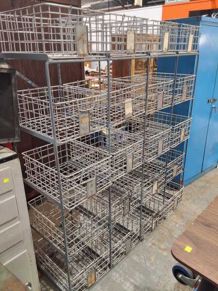STORAGE RACK