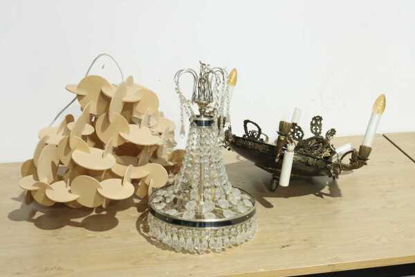 LIGHT FITTINGS