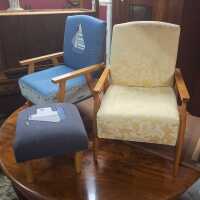 CHILDRENS ARMCHAIRS