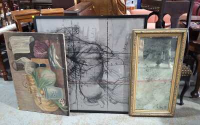 WALL DECOR