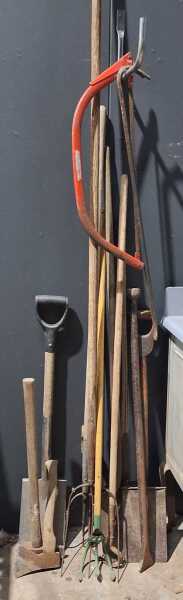 GARDEN TOOLS