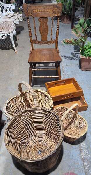 SUNDRY LOT
