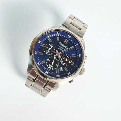 WRISTWATCH