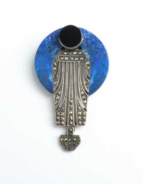 SILVER BROOCH