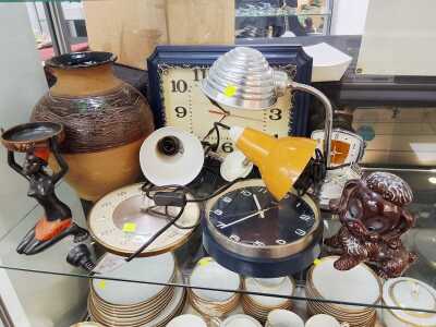 RETRO HOMEWARES