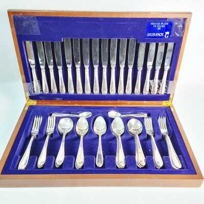 CUTLERY SET