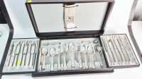 CUTLERY SET