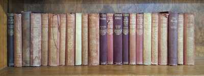 VINTAGE LIBRARY