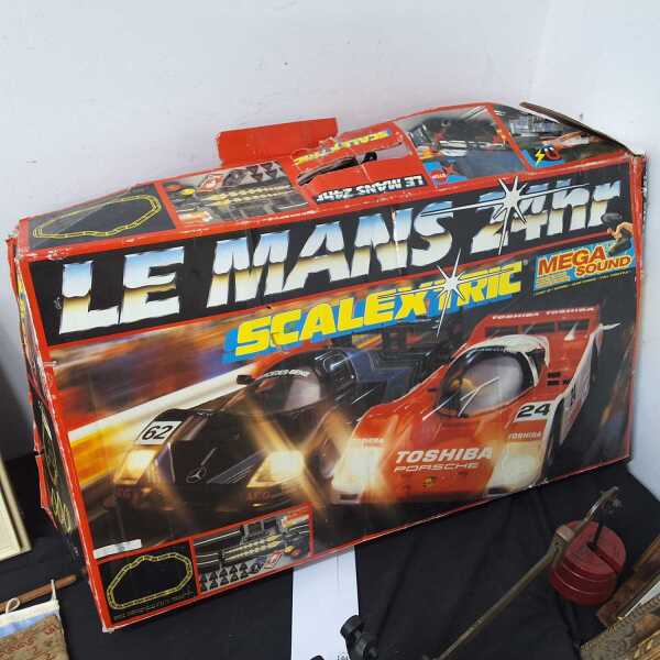 SCALEXTRIC