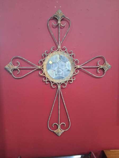 WALL DECOR