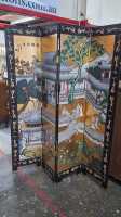 DRESSING SCREEN
