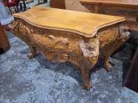 BOMBE COMMODE - 2