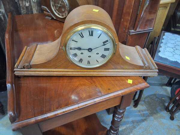 MANTLE CLOCK
