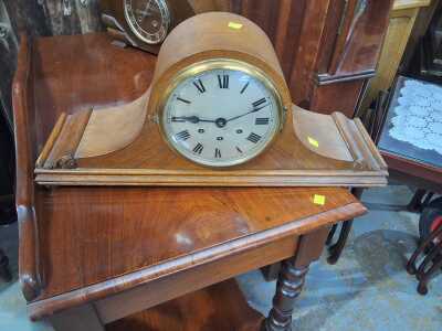 MANTLE CLOCK
