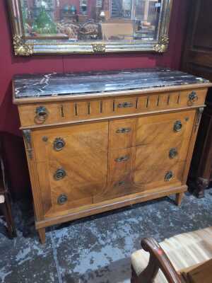 Commode
