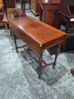 DROPSIDE TABLE