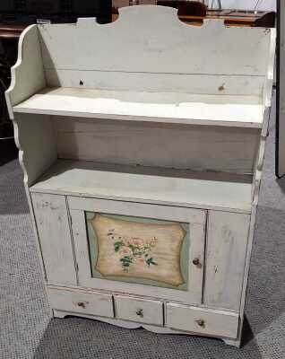 Wall Cabinet