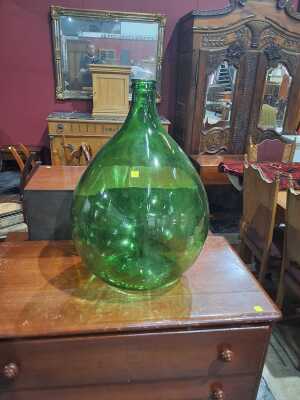 DEMIJOHN