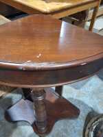 CORNER TABLE - 2