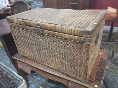 CANE TRUNK