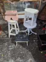 STOOLS