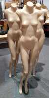 MANNEQUINS