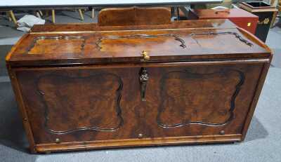 TRUNK