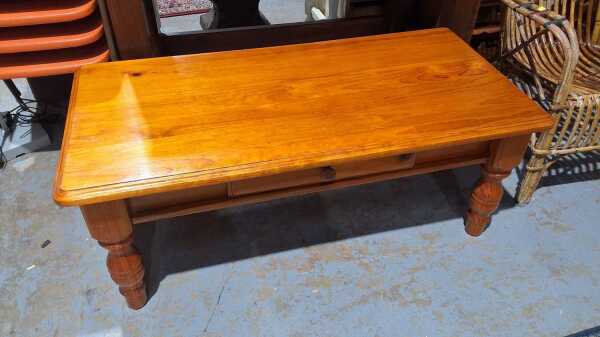 COFFEE TABLE