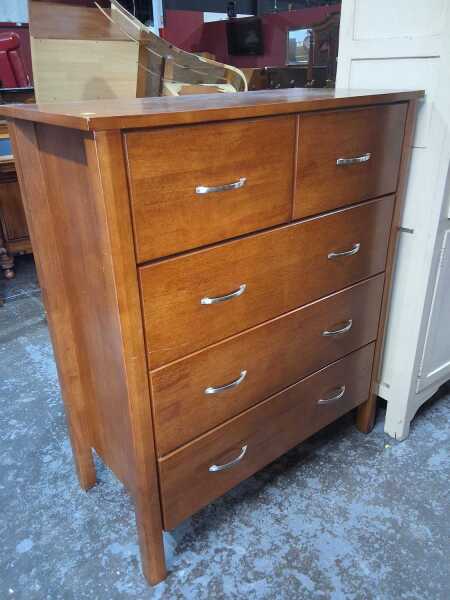 CHEST OF DRAWERS