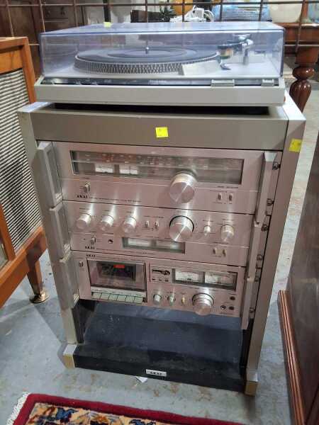 STEREO LOT