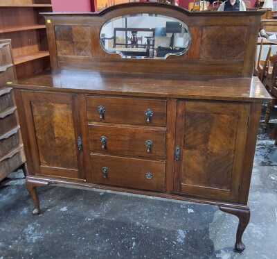 Sideboard