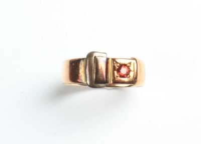 GOLD RING