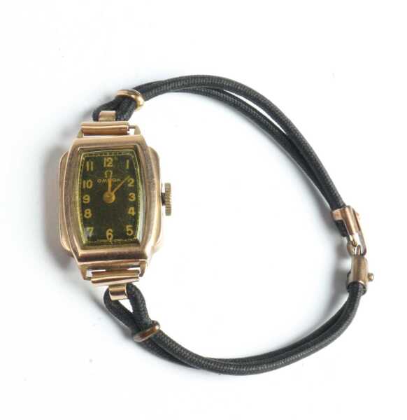 GOLD WATCH