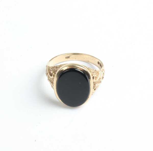GOLD RING
