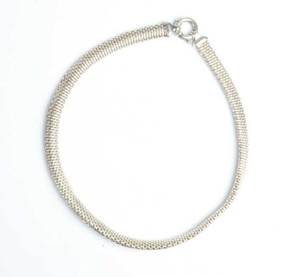 SILVER NECKLACE