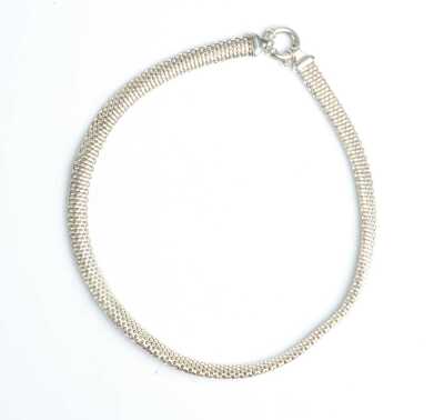 SILVER NECKLACE