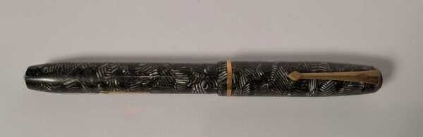 FOUNTAIN PEN