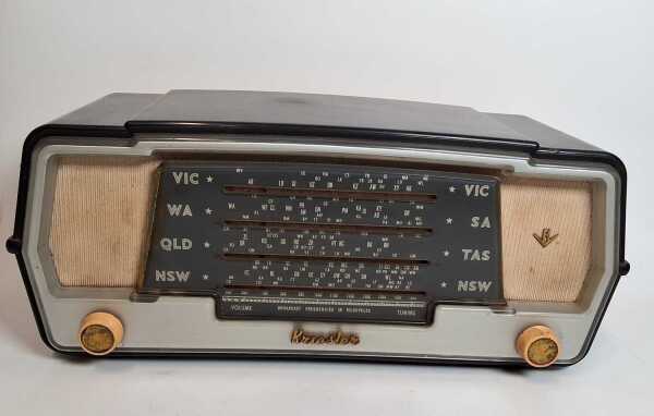 KRIESLER RADIO
