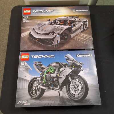 LEGO