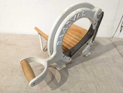 BREAD SLICER