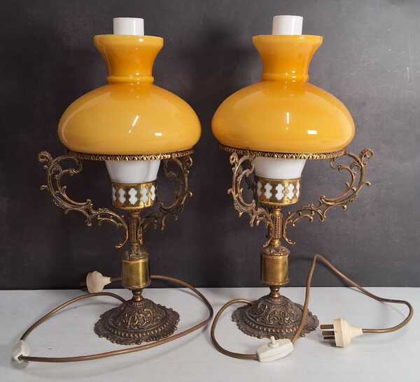 TABLE LAMPS