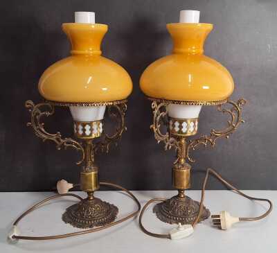 TABLE LAMPS