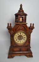MANTEL CLOCK