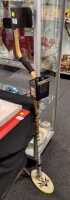 METAL DETECTOR