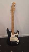ELECTRIC GUITAR