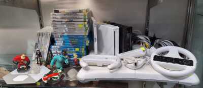 WII LOT