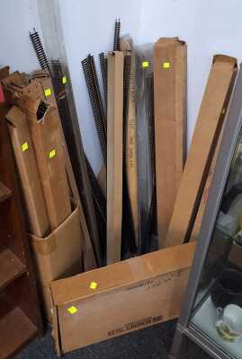 MODEL TRAIN TRACKS