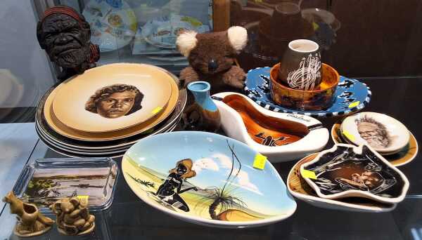 INDIGENOUS COLLECTABLES