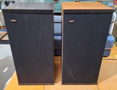 B & W Speakers