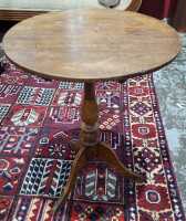 OCCASIONAL TABLE